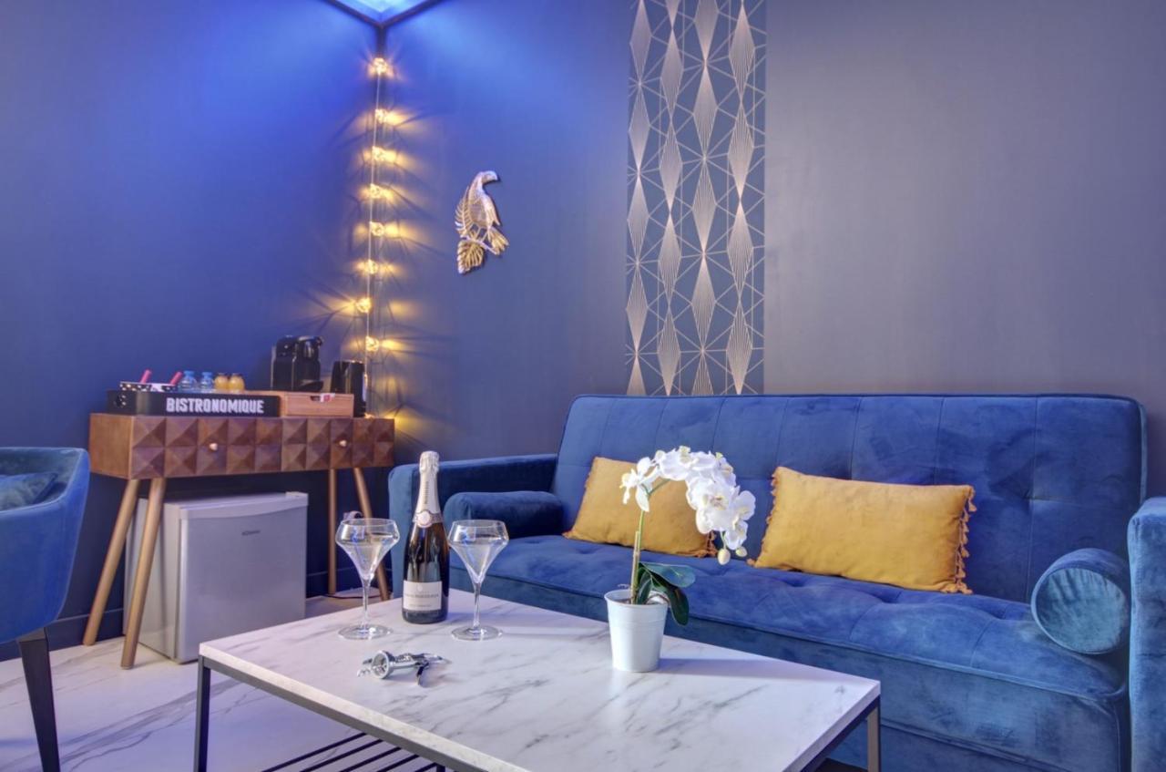 Suite Blue Jacuzzi Le Breuil  外观 照片