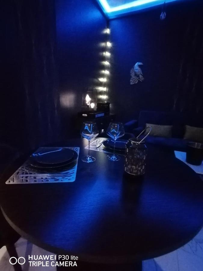 Suite Blue Jacuzzi Le Breuil  外观 照片